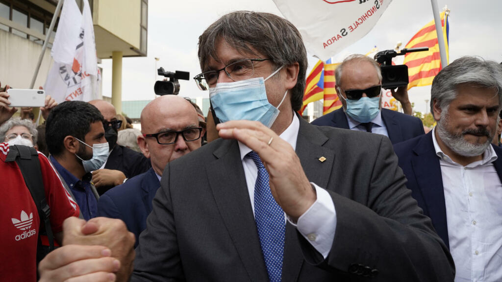 Italian court suspends case against Catalan ex-leader Puigdemont pending EU ruling