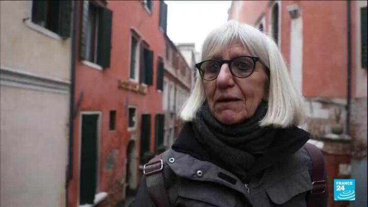 Italy drought: Famed Venice canals run dry, gondola beached by low tides