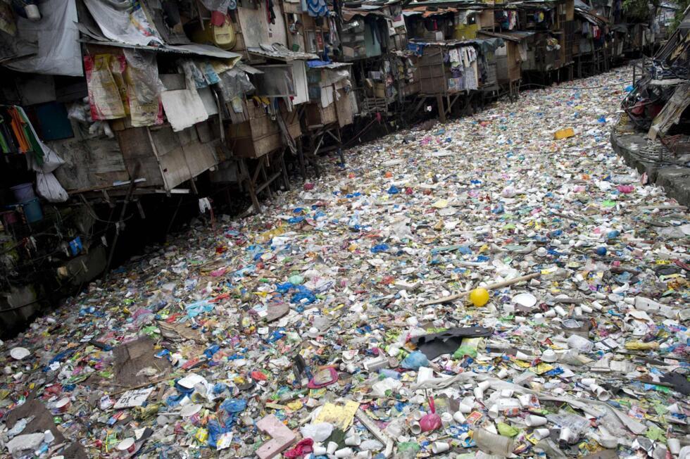 Talks on a global treaty to combat plastic pollution are coming to the crunch.