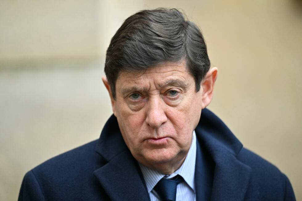 Patrick Kanner, chef de file des sénateurs PS, le 16 décembre 2024 à Paris.