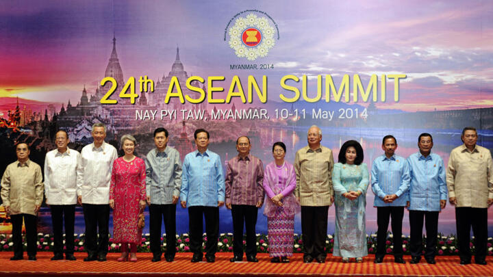 Burma’s diplomatic debut tested by spats over South China Sea