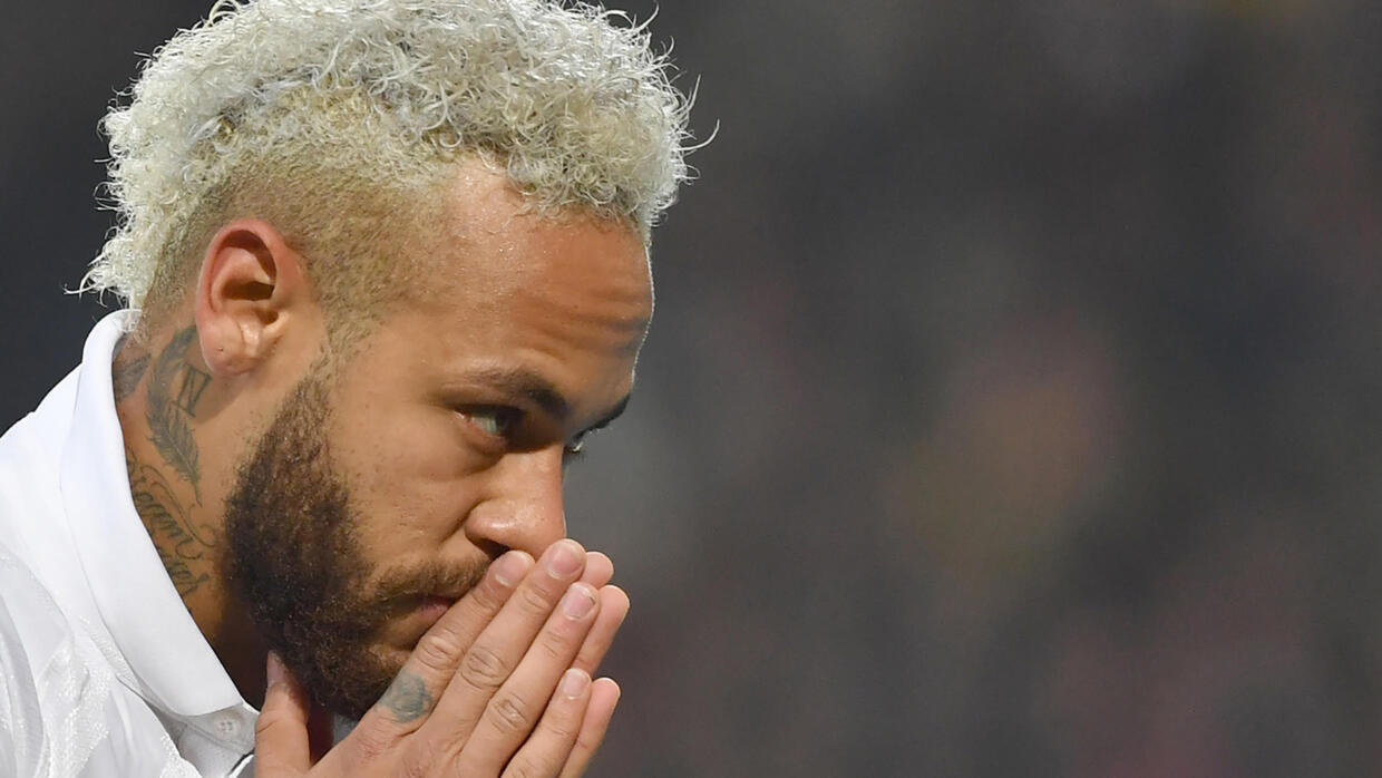 Neymar Dedicates Goal To Bryant As Psg Go 10 Points Clear France 24