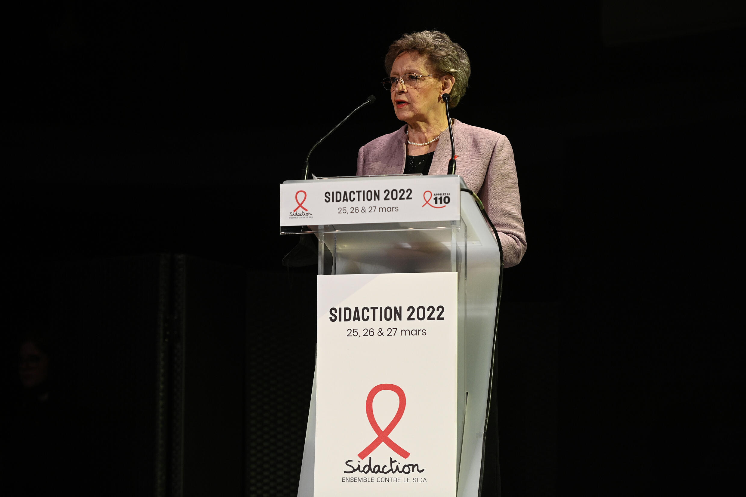 Françoise Barry-Sinoussi, co-descubridora del virus con Luc Montagnier, premio Nobel de 2008 y presidente de Sidaction, durante una rueda de prensa dedicada a Sidaction, 7 de marzo de 2022 en París