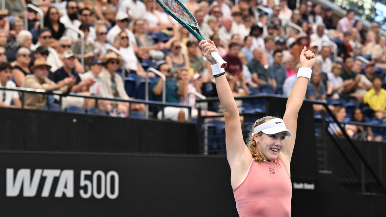 دورة أديلايد: أندرييفا تسقط مبوكو في نهائي المراهقات