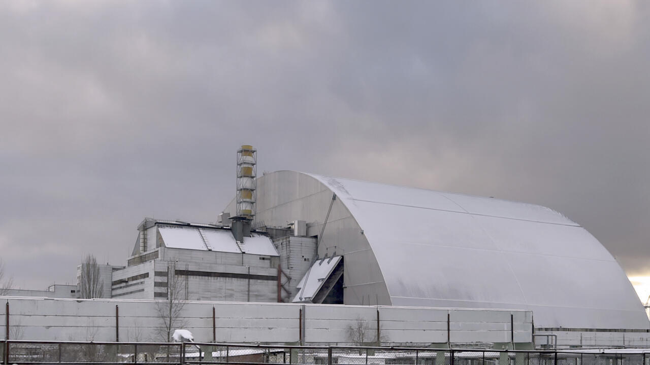 Russian air strike caused blackout at Chernobyl nuclear plant