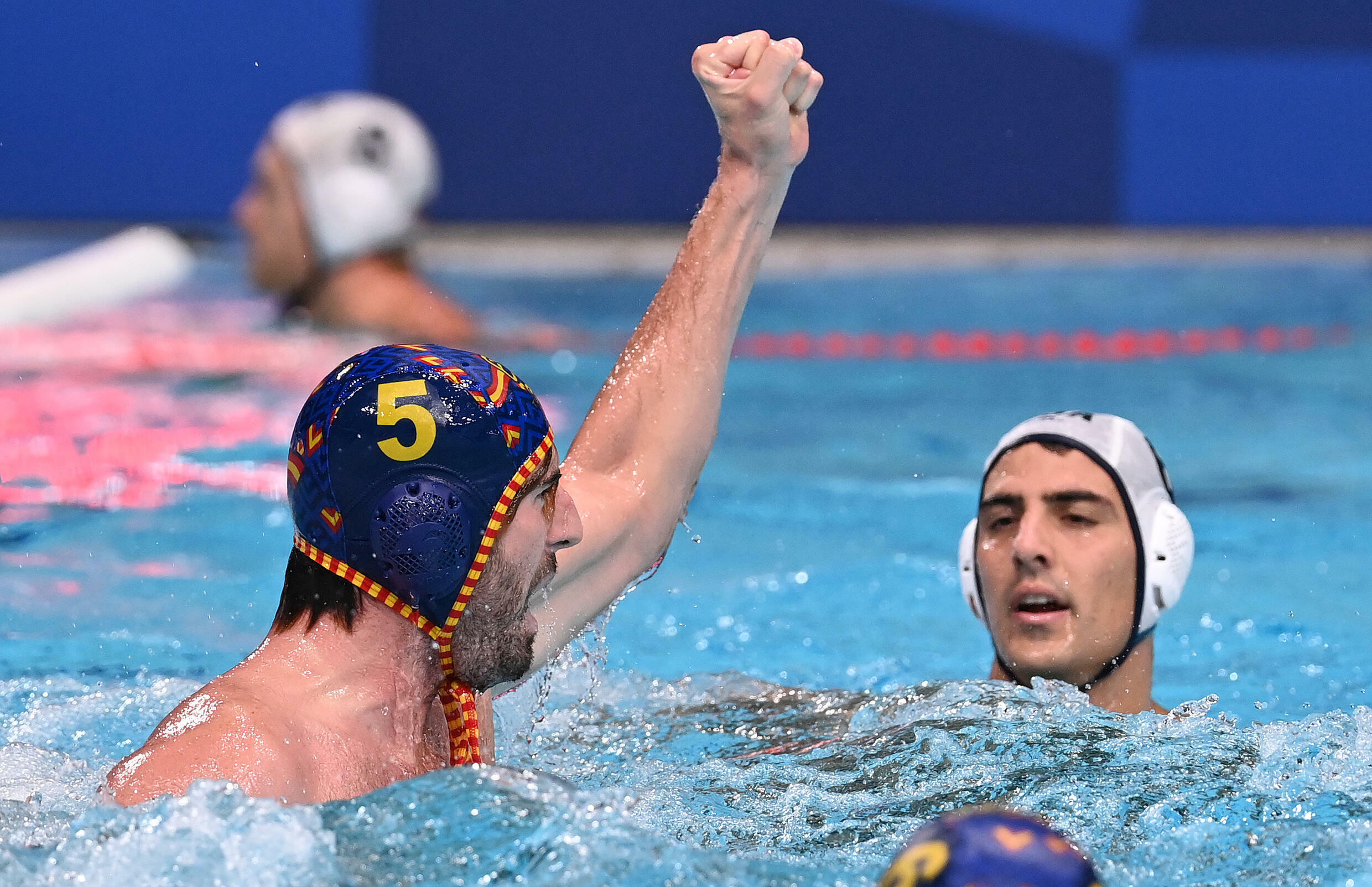 España vuelve a las semifinales olímpicas del waterpolo masculino