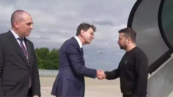 World leaders gather at Ukraine peace summit, Russia absent issues an ultimatum for Kyiv surrender