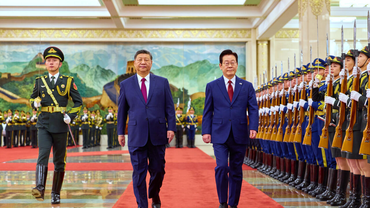 رئيس كوريا الجنوبية يطلب مساعدة شي لكبح برنامج بيونغ يانغ النووي