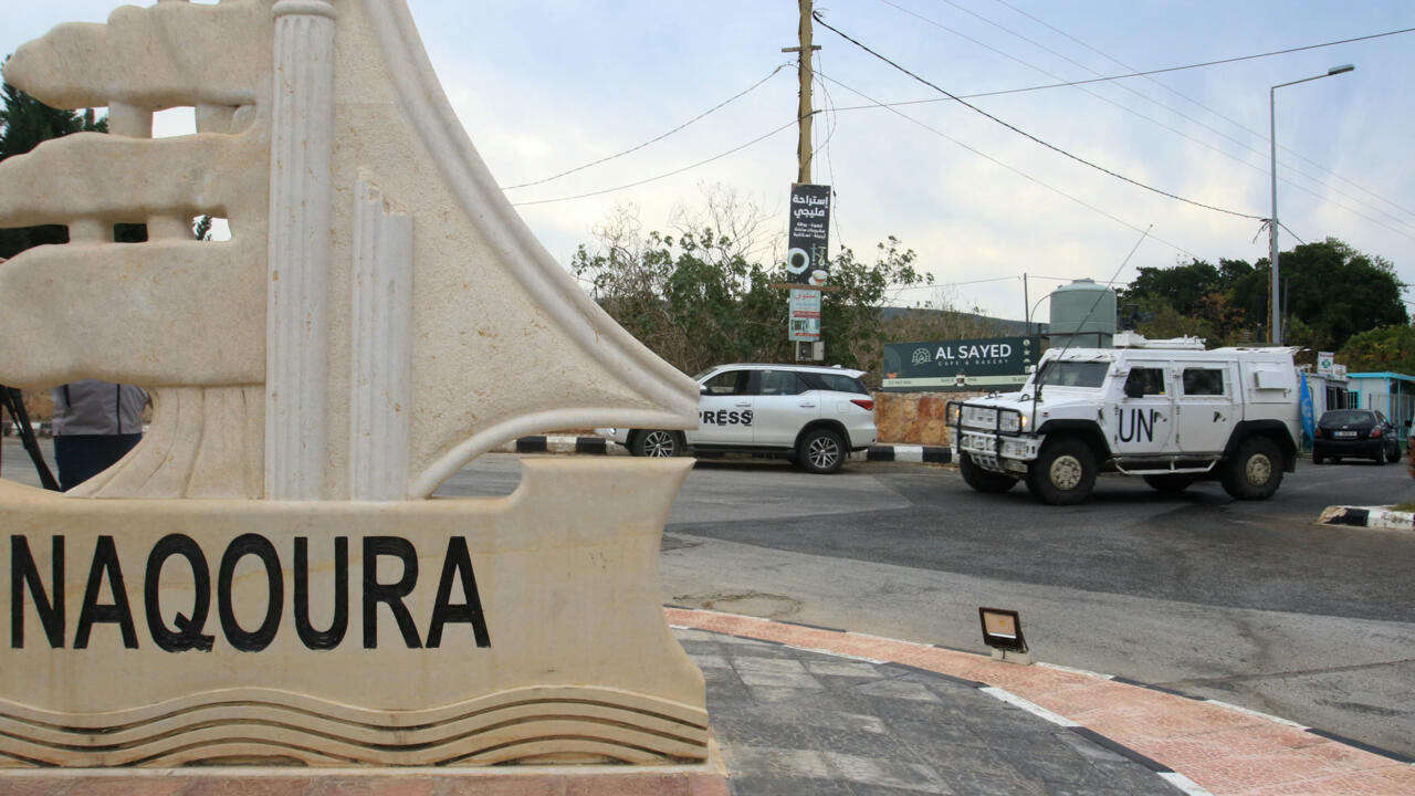 غارات على جنوب لبنان والجيش الاسرائيلي يعلن استهداف مواقع لحزب الله