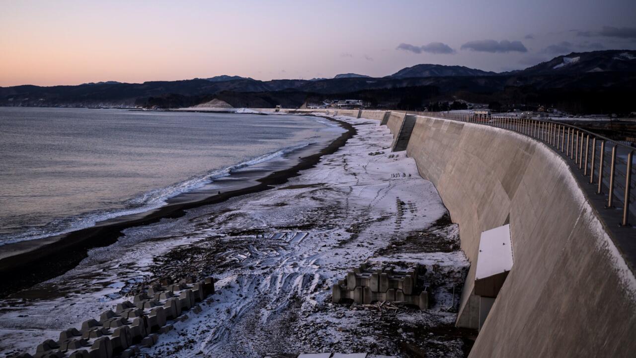 موجات تسونامي صغيرة في اليابان بعد زلزال بقوة 6,7 درجات