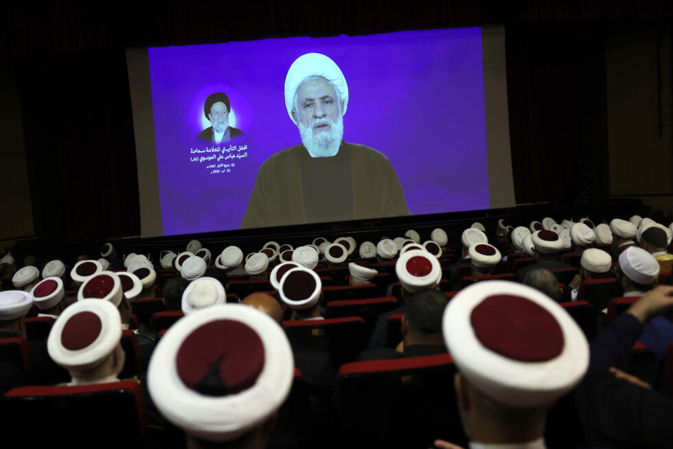Le dirigeant chiite libanais du Hezbollah, Naïm Qassem, lors d'une cérémonie, dans la banlieue sud de Beyrouth, le 25 août 2025.