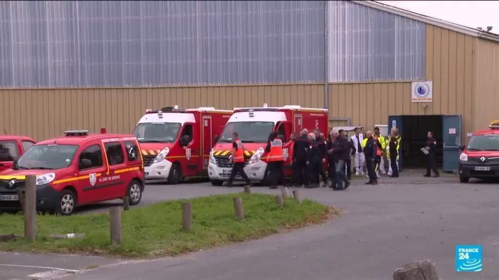 Five people hit in car ramming on touristic French island