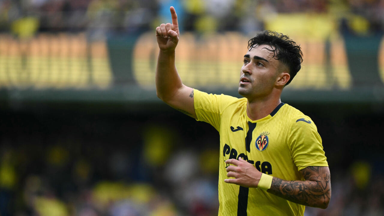 بطولة إسبانيا: فياريال إلى الوصافة موقتا وأتلتيكو يدك إشبيلية بثلاثية