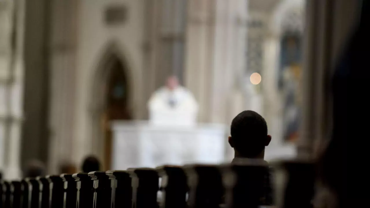 EE. UU.: la Iglesia católica en Texas publica los nombres de 286 sacerdotes que abusaron de menores