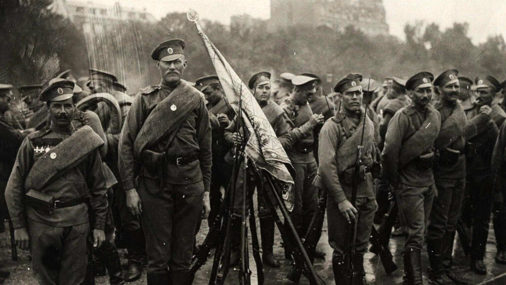 La France En Guerre Contre La Russie Grande Guerre : il y a 100 ans, l'arrivée des brigades russes en France