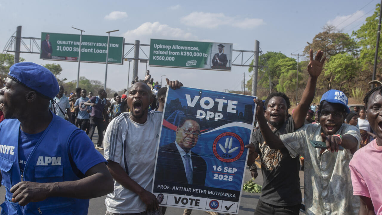 Malawi's President Chakwera Concedes Defeat in Election to Former Leader Mutharika