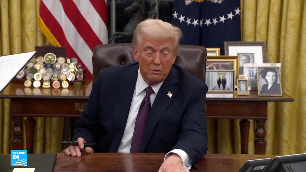 بروكسل تجمد الاتفاقية التجارية مع واشنطن.. ما هي تفاصيل الرسوم الجمركية، ومن الخاسر الأكبر؟