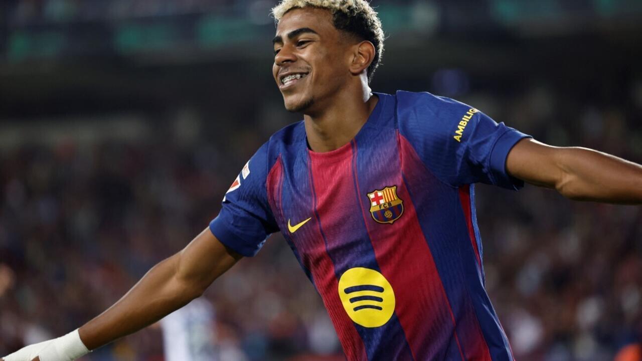 برشلونة يقلب الطاولة على ريال سوسييداد ويعتلي صدارة الدوري الإسباني