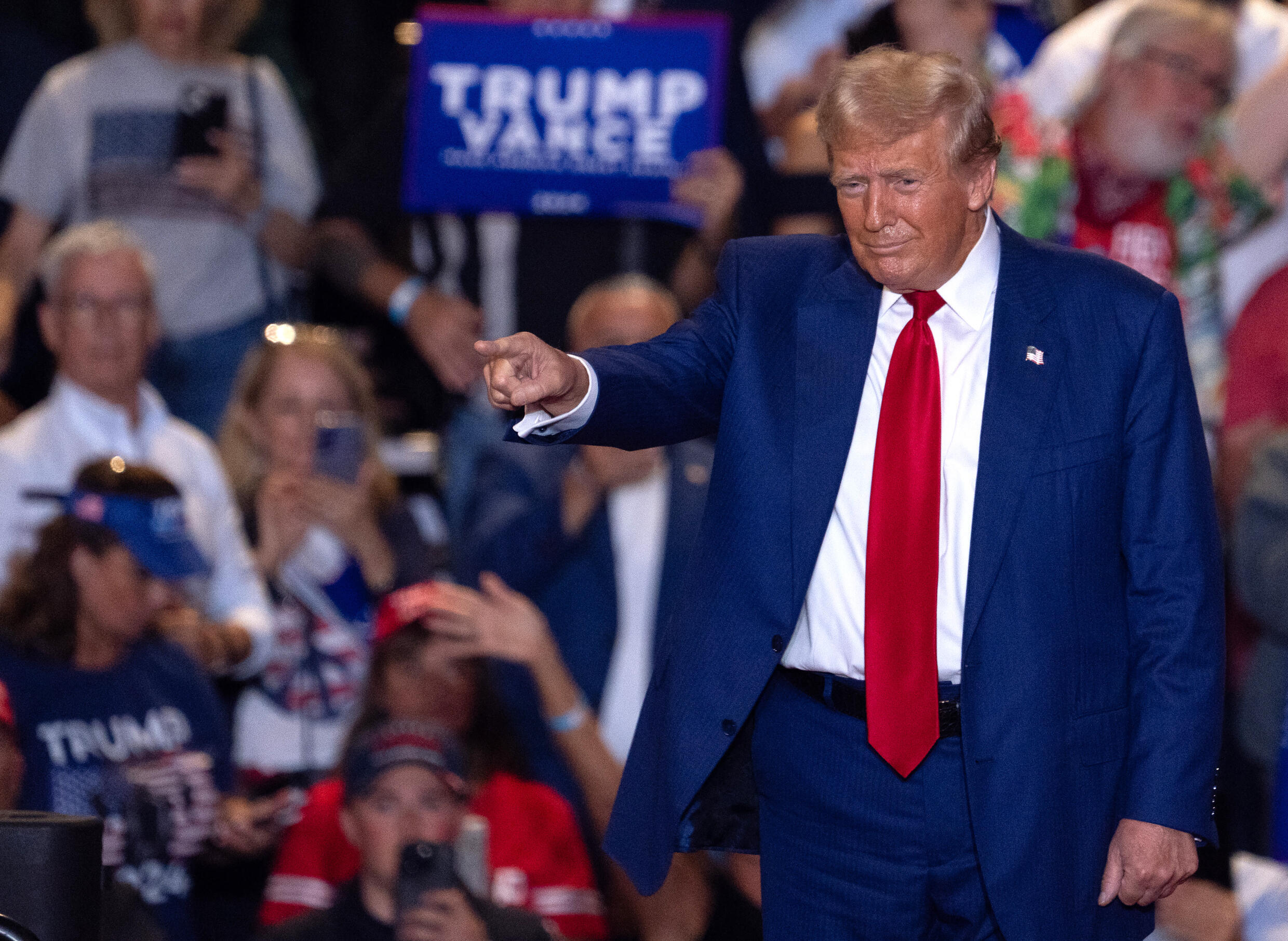 L'ex-président américain et candidat républicain à la présidentielle Donald Trump lors d'un meeting à Uniondale (New York), aux Etats-Unis, le 18 septembre 2024.