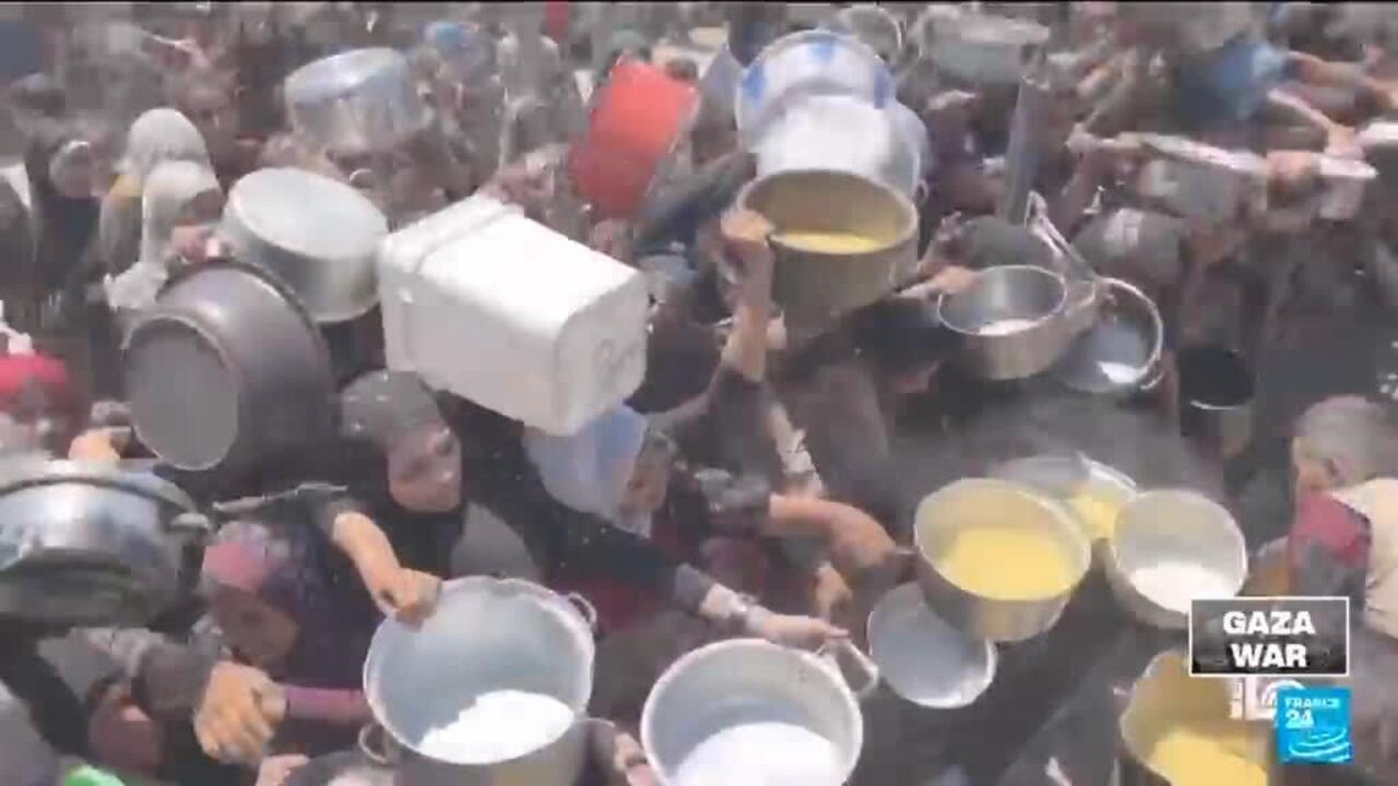  Gaza aid fails to reach most desperate