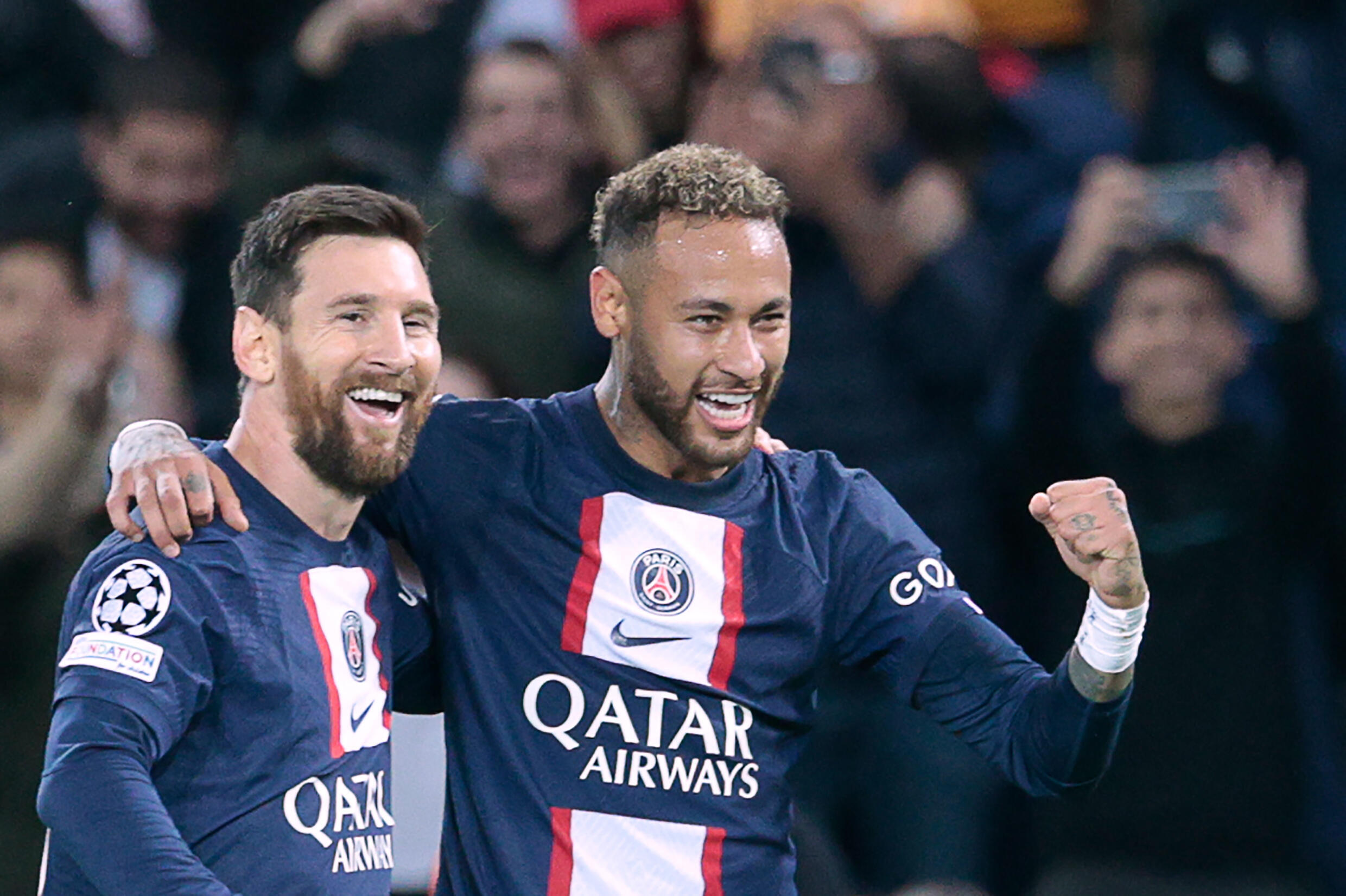Parmi les buts figuraient Lionel Messi et Neymar, et Kylian Mbappe a marqué deux buts, tandis que le Paris Saint-Germain a battu le Maccabi Haifa 7-2.