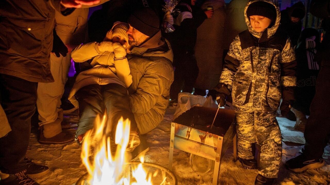 ترامب يعلن موافقة بوتين على وقف الهجمات على أوكرانيا لمدة أسبوع بسبب موجة برد قياسية