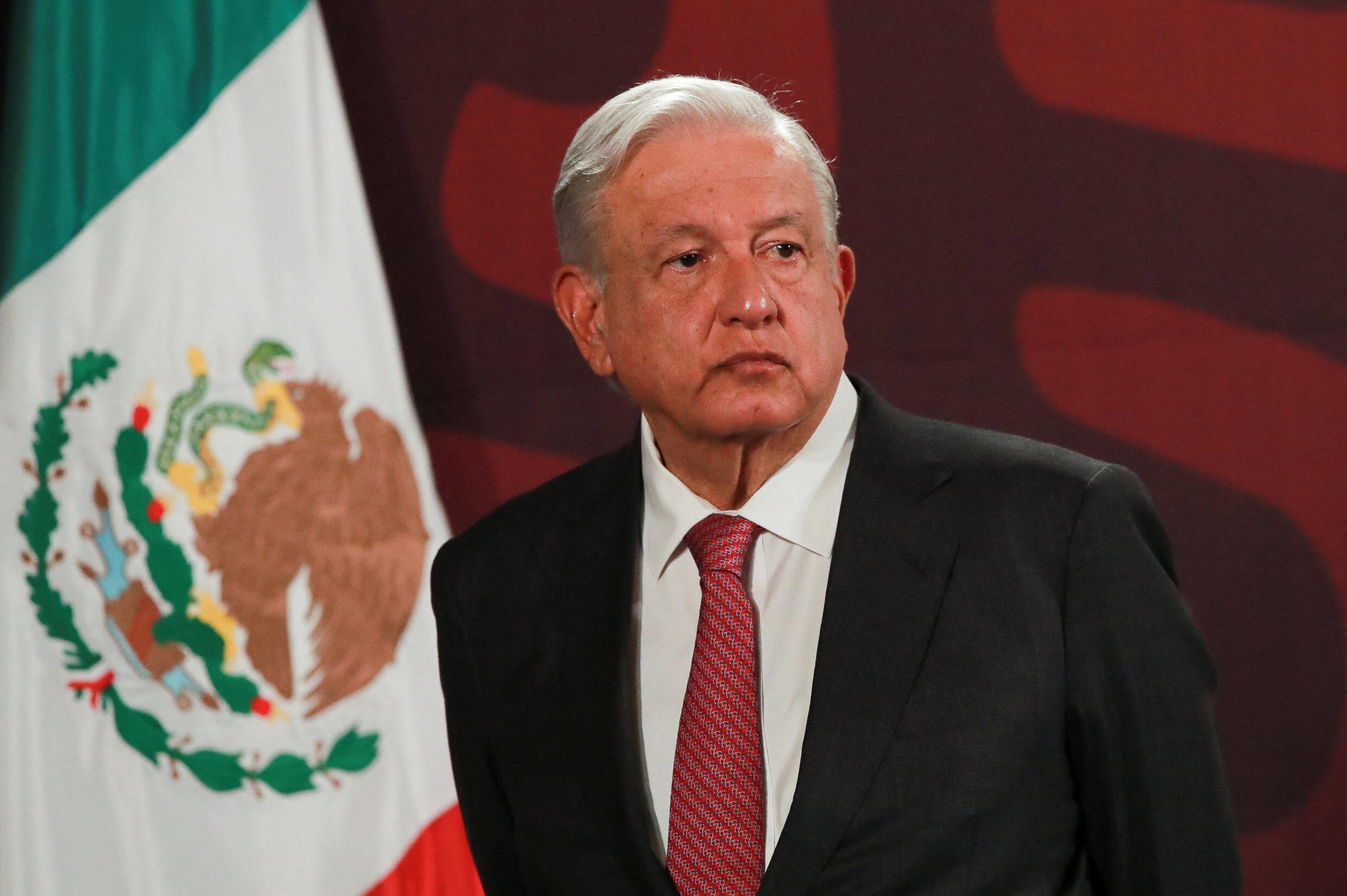 El presidente de México, Andrés Manuel López Obrador, asiste a una rueda de prensa tras las elecciones generales, en el Palacio Nacional de Ciudad de México, México, 3 de junio de 2024.