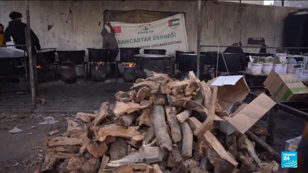 Gaza faces firewood shortage and harsh winter conditions插图