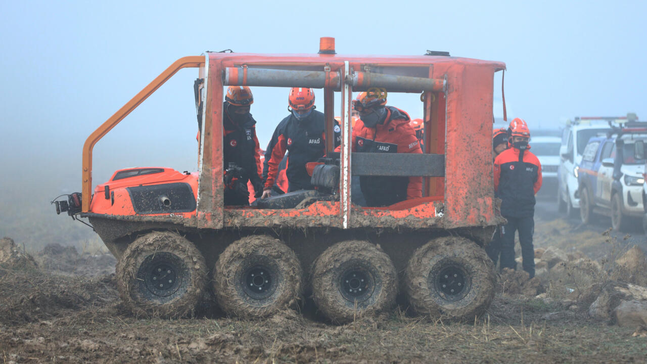 Turkije heeft de zwarte doos teruggevonden van de dodelijke vliegtuigcrash van de Libische legerchef