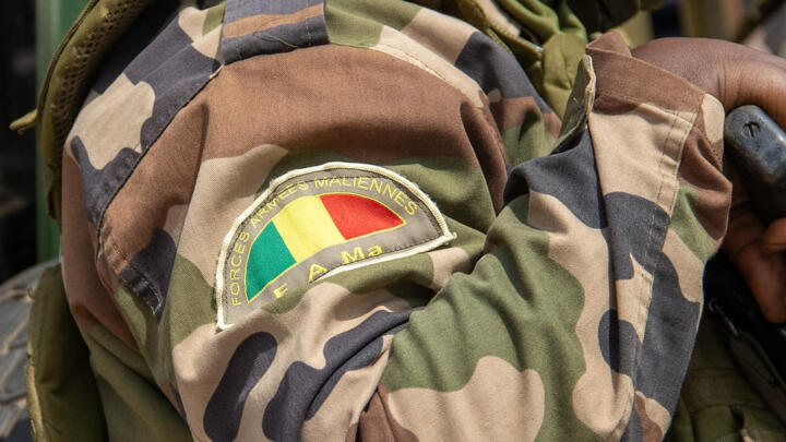 Le logo des Forces armées maliennes à Bamako, le 15 février 2025.