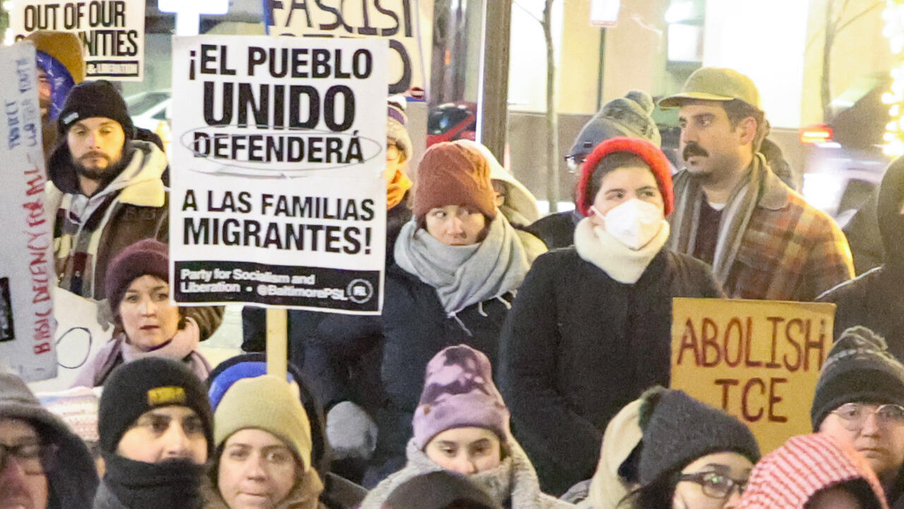 Aux États-Unis, la colère gronde contre l'ICE après la mort d'un Américain