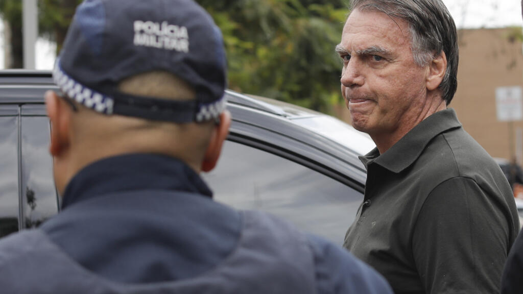 بعد رفض المحكمة استئنافه...رئيس البرازيل السابق بولسونارو يقترب أكثر من السجن