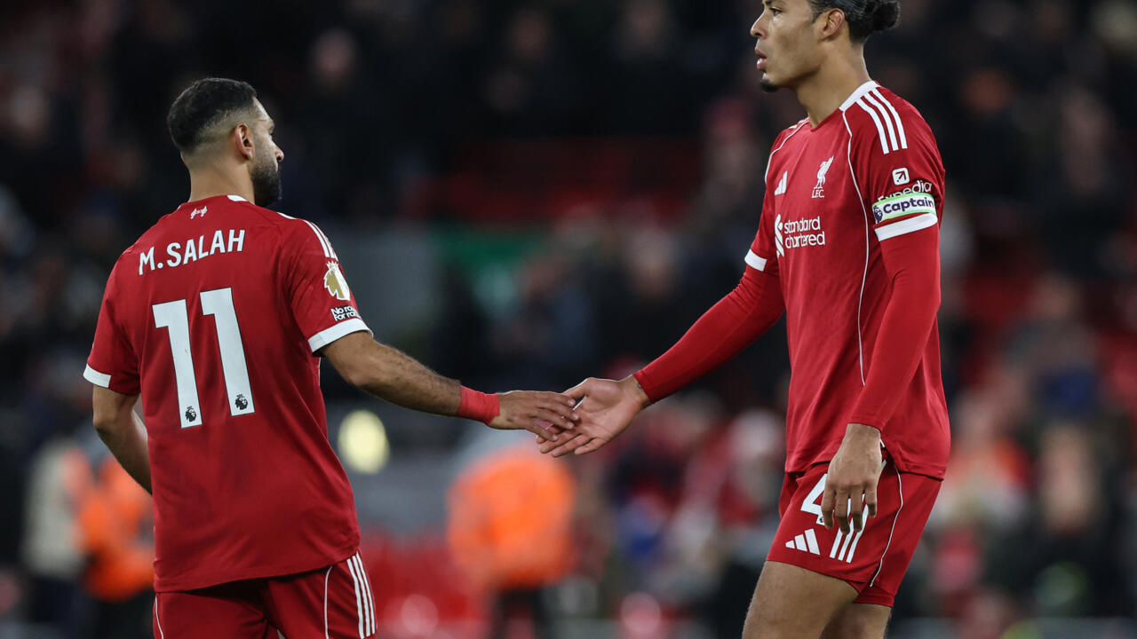 بطولة إنكلترا: فان دايك "ليفربول في حالة فوضى"