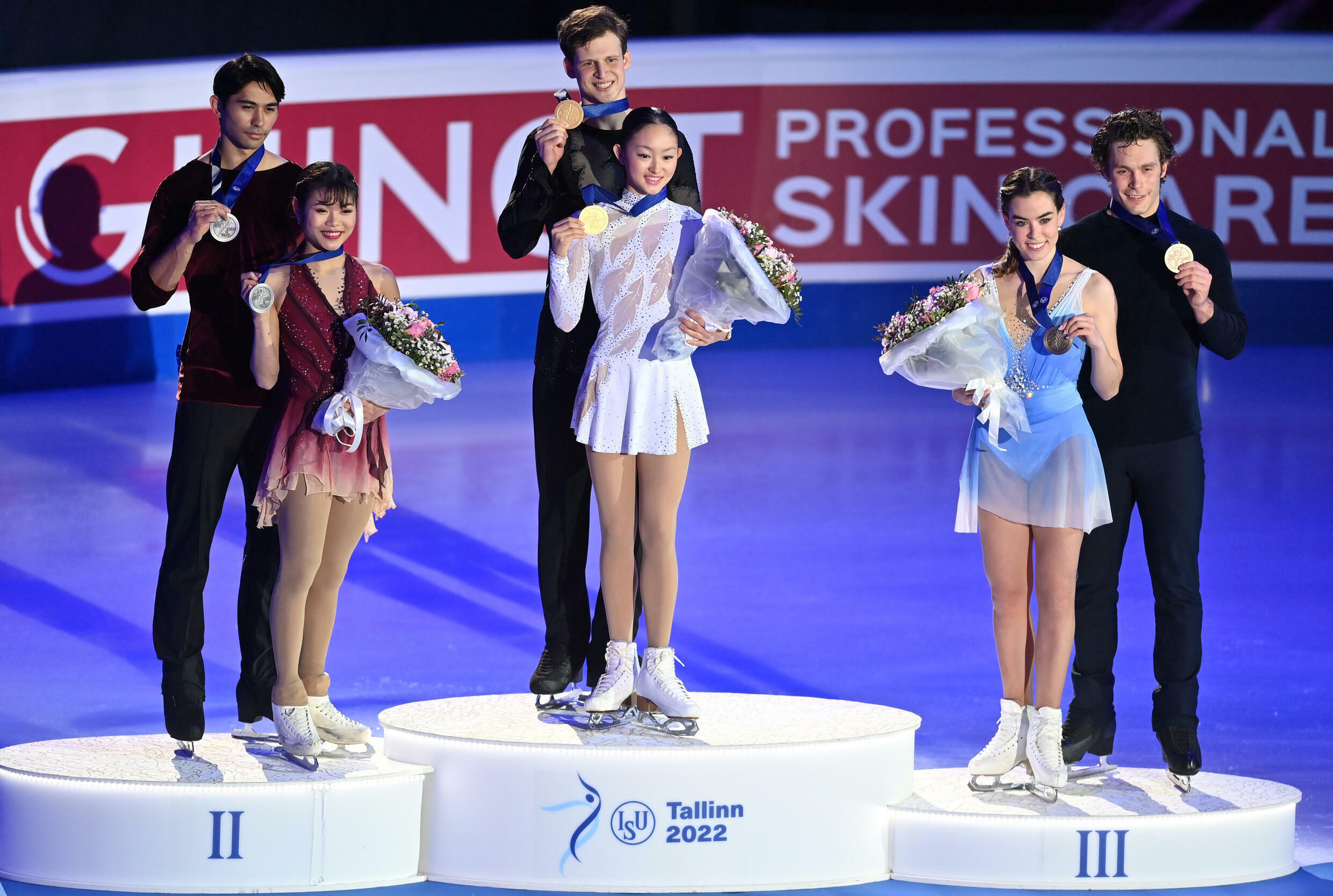 アメリカはタリンでのスケートで1-2勝した