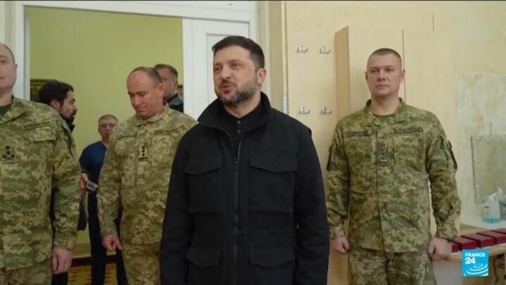 Zelensky counters Trump criticism with offer of quick elections