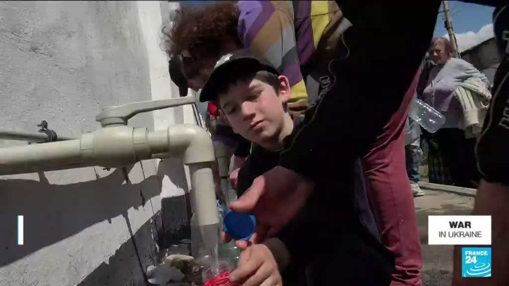 Video: Russian bombardments leave Mykolaiv residents without water supply