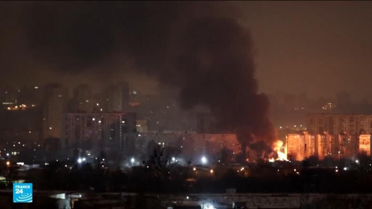 مقتل شخص وإصابة 23 آخرين بهجوم روسي على كييف وخاركيف