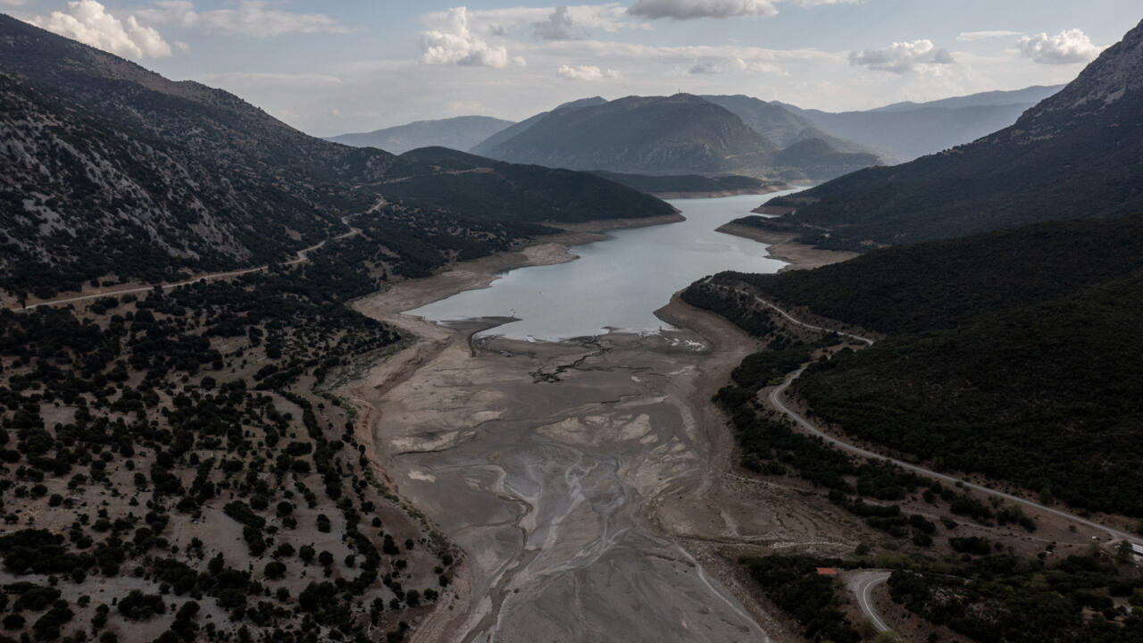 اليونان تعلن عن خطة بقيمة 2,5 مليار يورو لمواجهة الجفاف