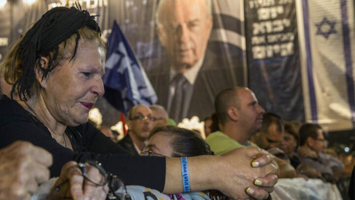 Tens of thousands of Israelis attend Rabin memorial rally