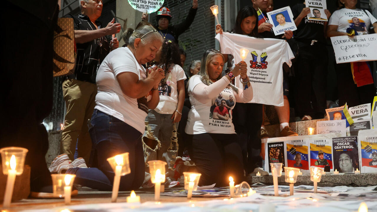 في فنزويلا ثلاثي حاكم ونفط ومعارضة