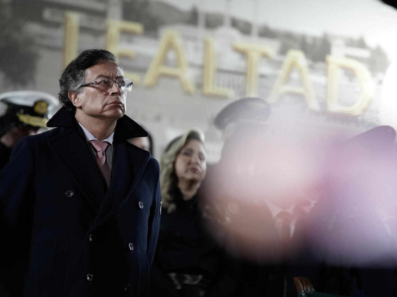 Petro anuncia un aumento histórico del salario mínimo para 2026 en Colombia