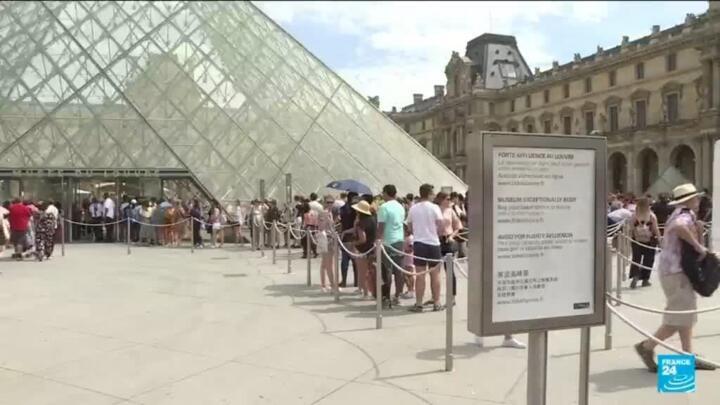 Most non-EU visitors will pay 45% more to visit Louvre