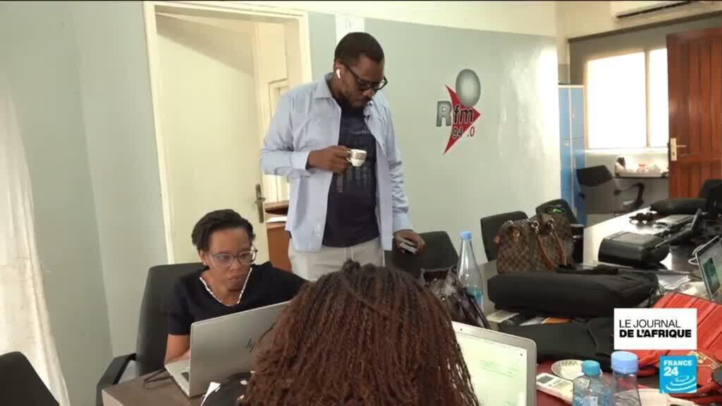 Sénégal : deux journalistes arrêtés après avoir interviewé un patron de presse recherché