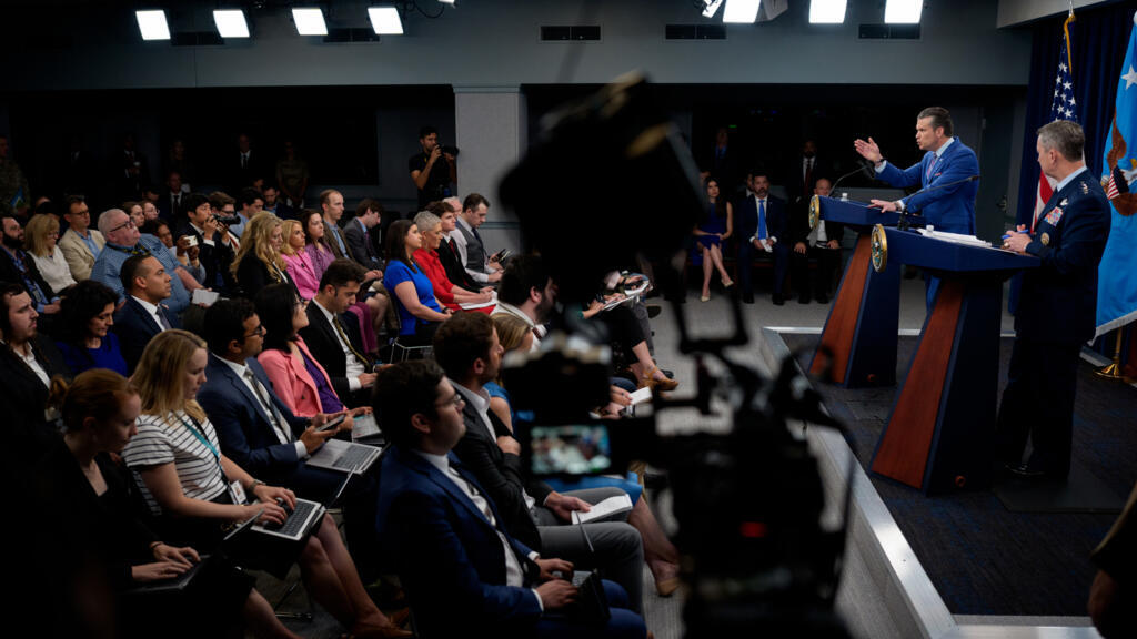 Major media outlets reject restrictive Pentagon reporting rules