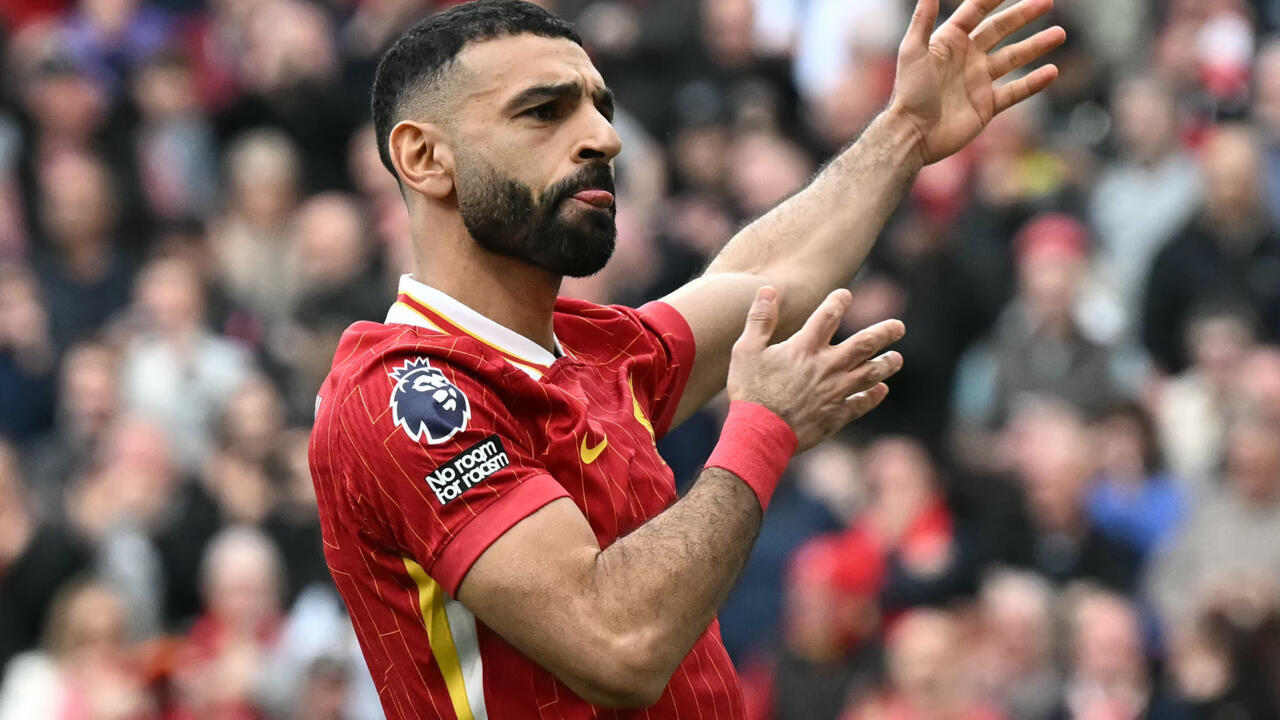 محمد صلاح على مقاعد بدلاء ليفربول في مواجهة برايتون
