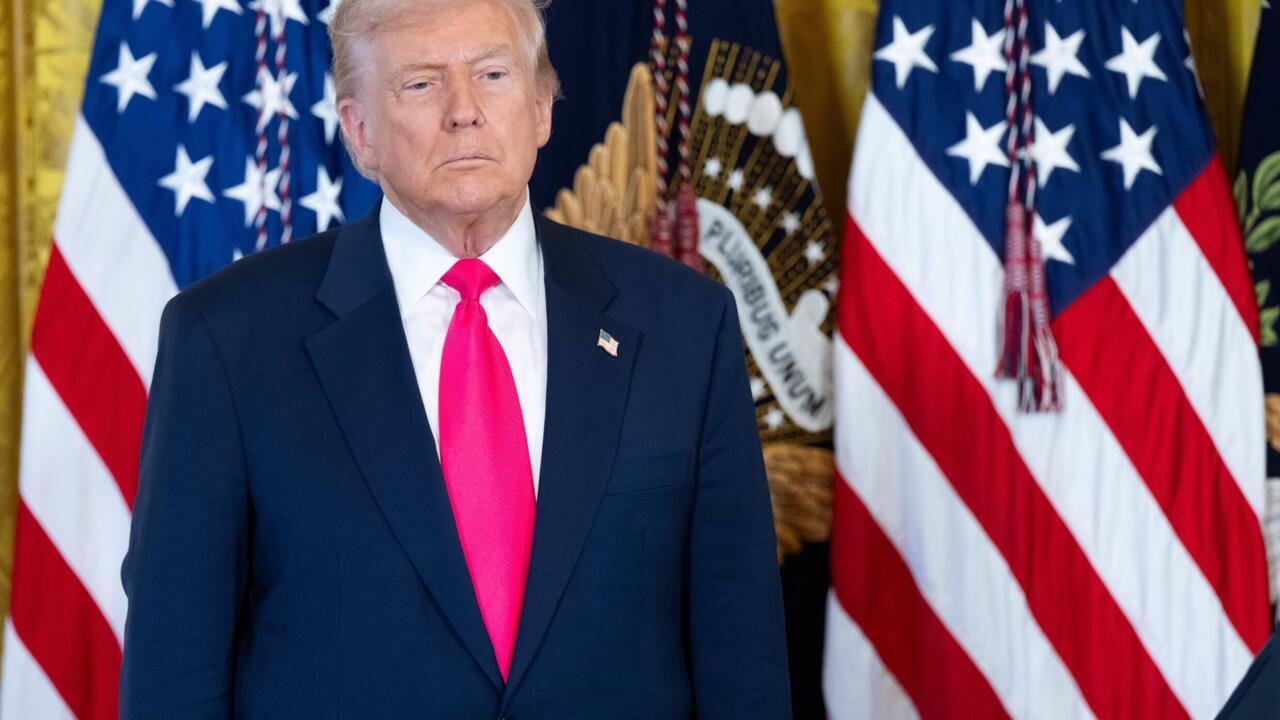 ترامب يوقّع أمرا تنفيذيا بخفض الرسوم الجمركية المفروضة على لحوم البقر والبن وغيرها