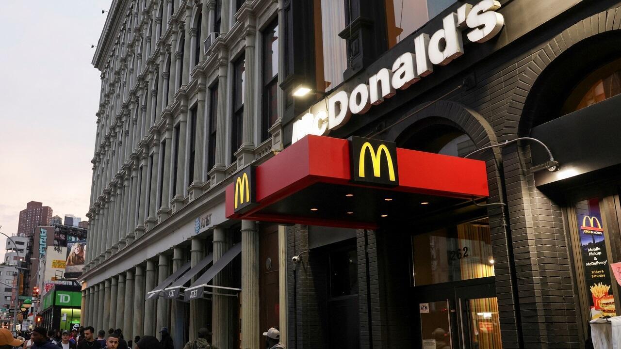 McDonald's baja los precios de sus combos para convencer a los clientes de que volvió a ser accesible
