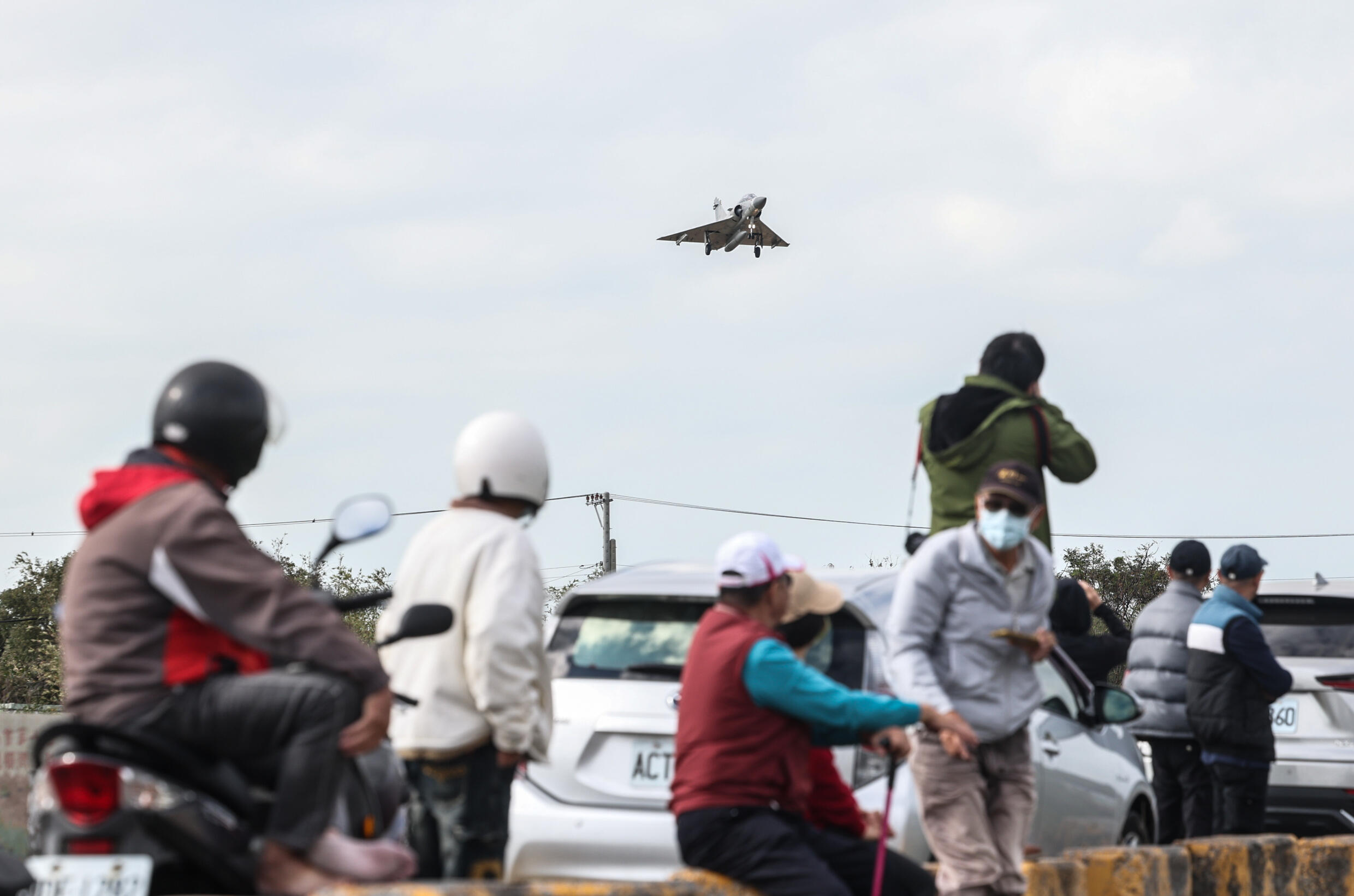 Un Mirage 2000 de l'armée de l'Air taïwanaise se prépare à atterrir sur une base de Hsinchu, le 10 décembre 2024.