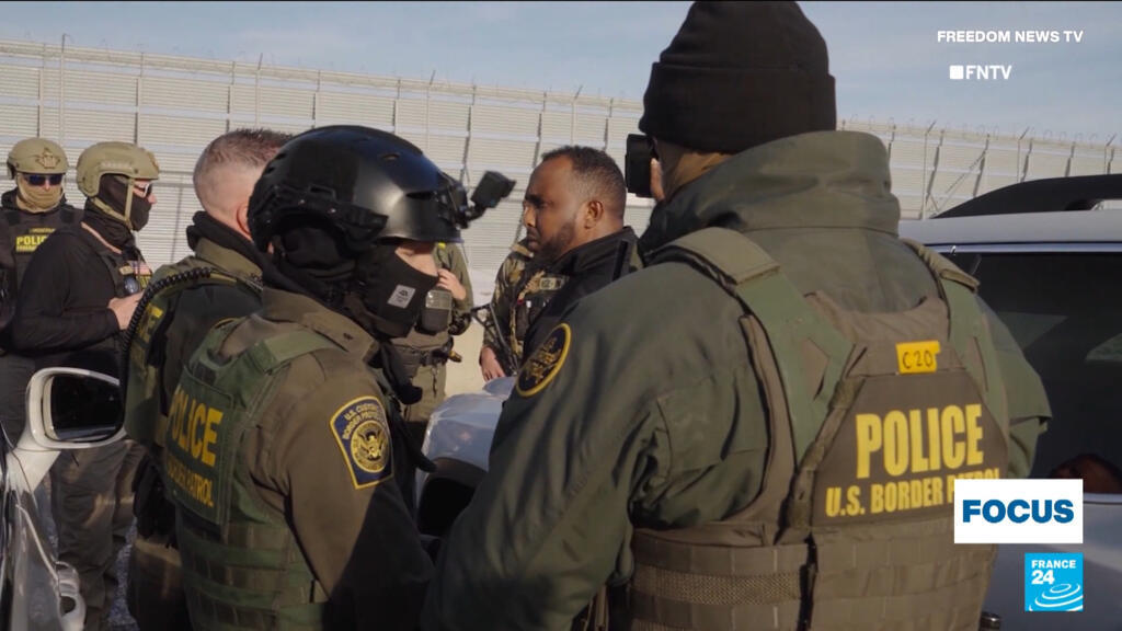 التعرف على الوجه: يستخدم عملاء ICE التطبيقات لفحص المواطنين والمهاجرين الأمريكيين