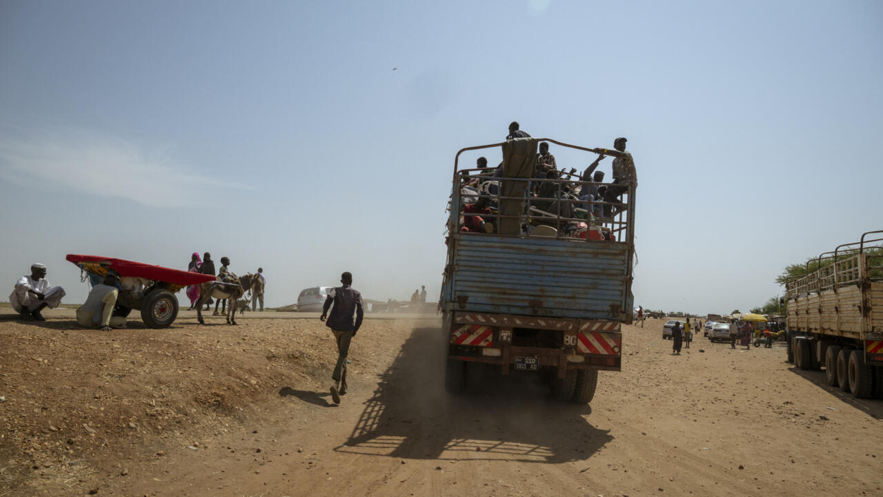 مقتل المئات ونزوح عشرات آلاف الأشخاص إثر تجدد القتال بدولة جنوب السودان